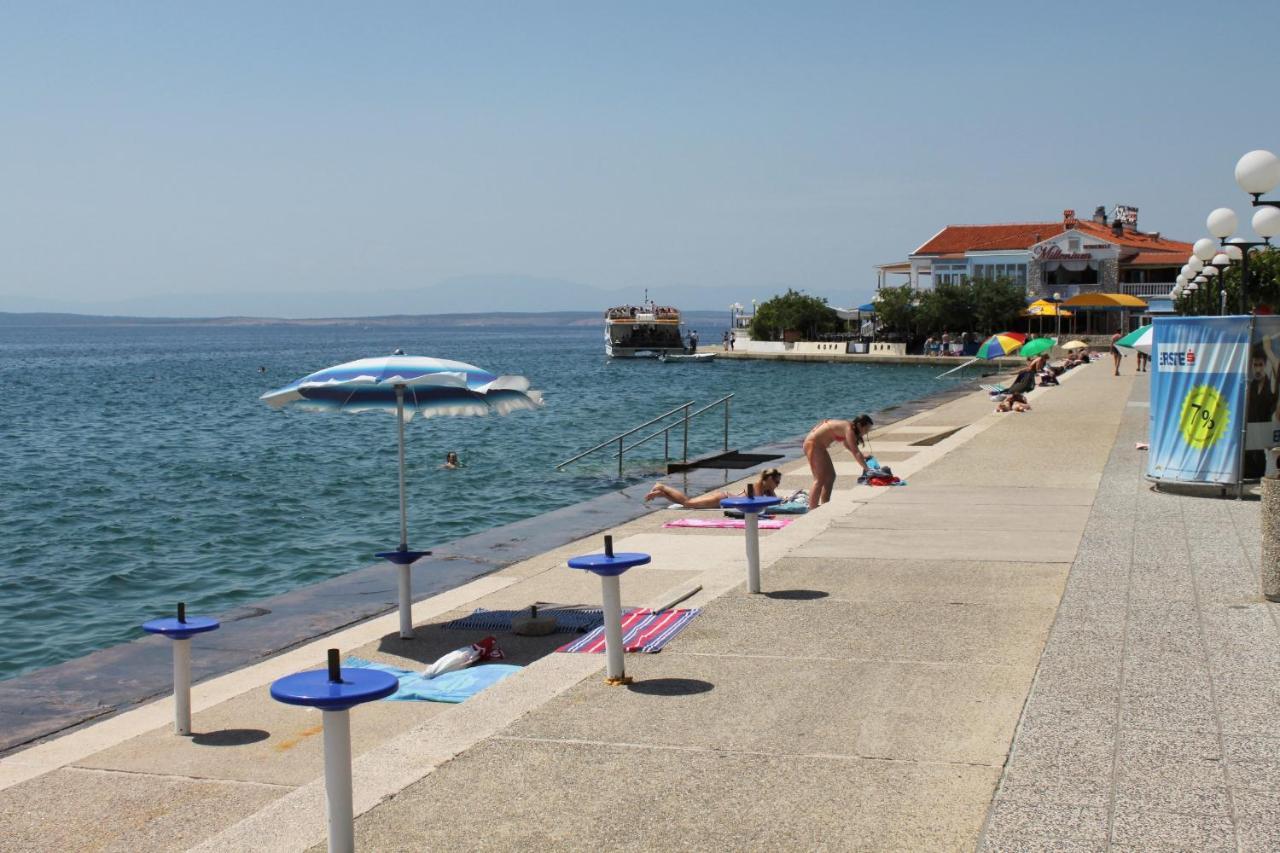Apartments By The Sea Selce, Crikvenica - 15063 Экстерьер фото